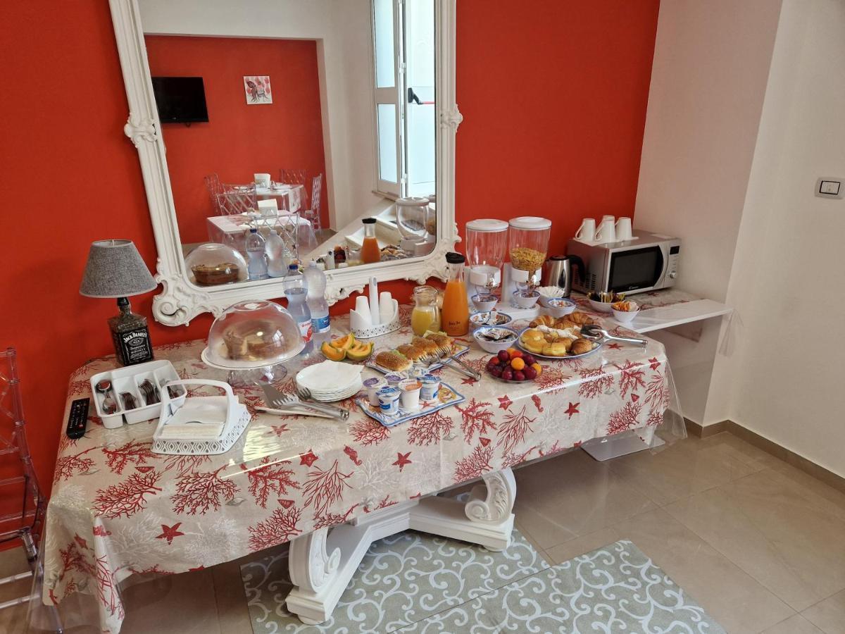 Corallo Rosso B&B Терразіні Екстер'єр фото